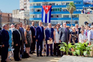 US secretary of state John Kerry (center left) stands for the Cuban national anthem at the recently reopened US embassy in Havana, Cuba (August 14, 2015). Wikimedia Commons 